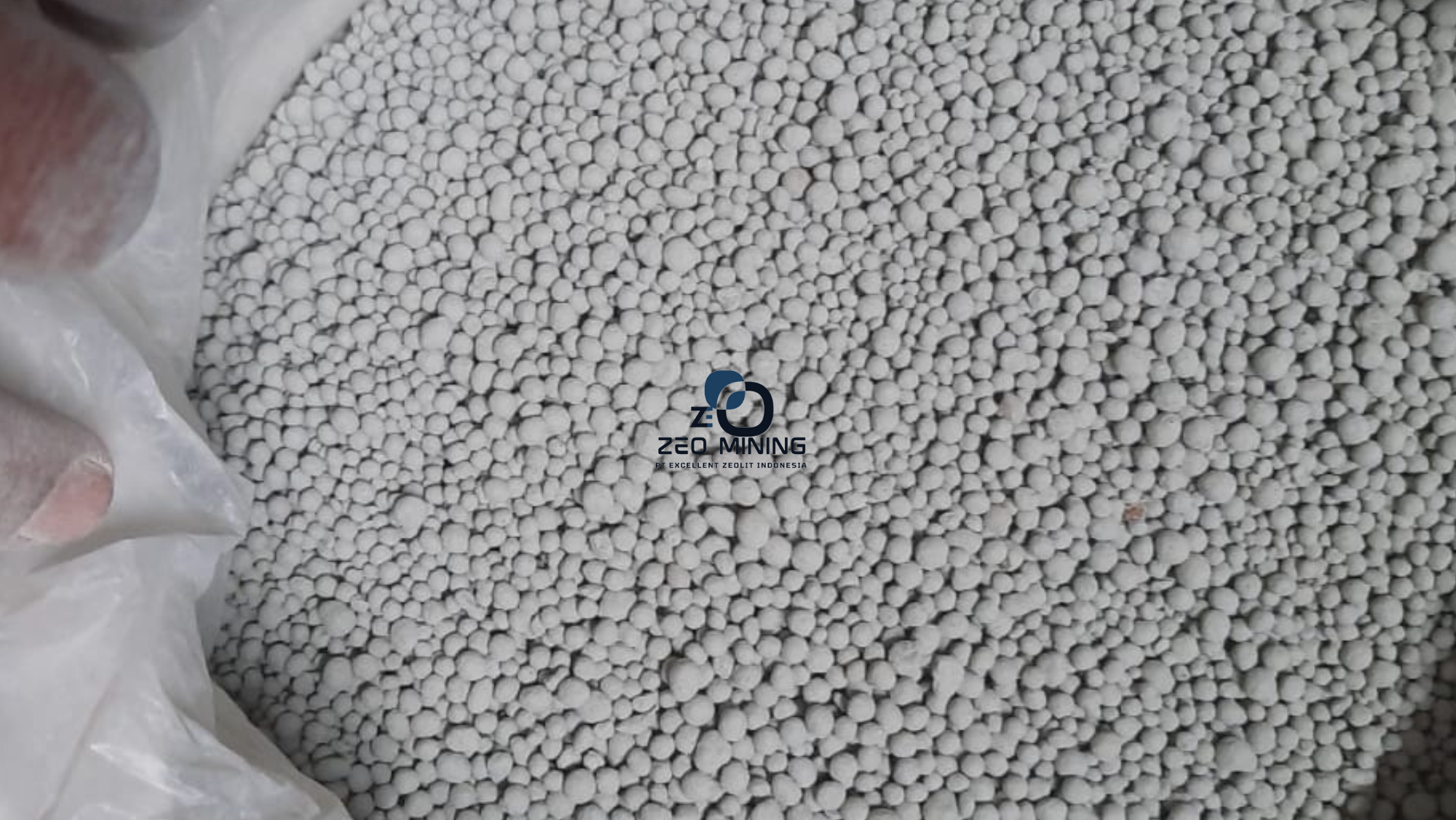 Zeolite-granule-excellent-zeolit-indonesia